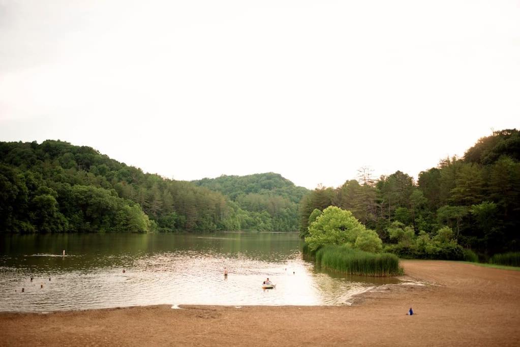 Tiny House Strouds Run Lake أثينا المظهر الخارجي الصورة